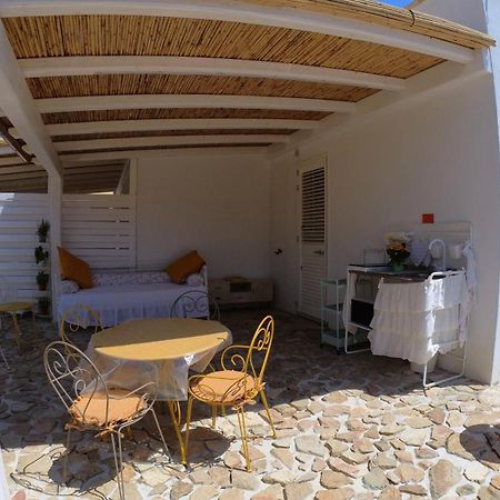 Monti Russu Natural Guest House Aglientu Ngoại thất bức ảnh